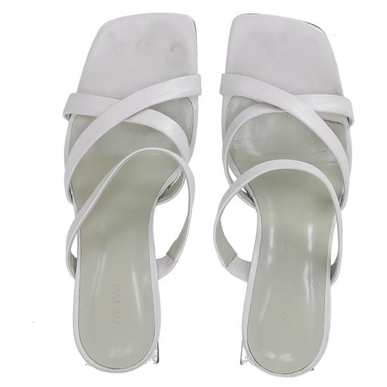By Far Cross-Strap Slip-On Hakken in Witte Leer - Image 4