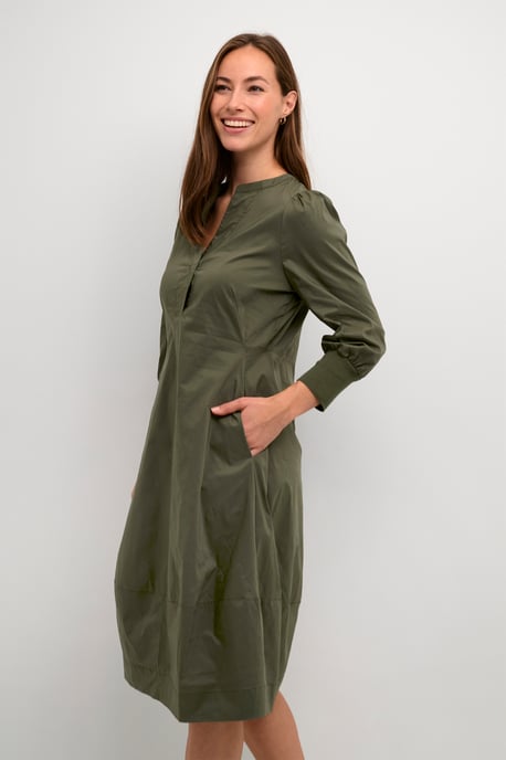 Jurk Feminine Burnt Olive - Image 4