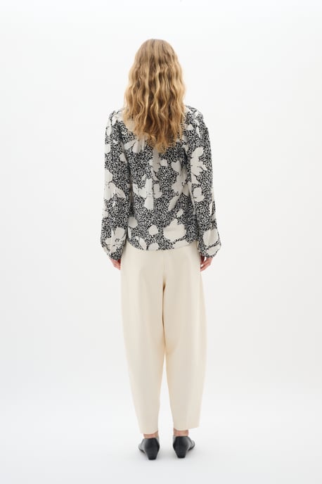 Blouse met lange mouwen Relaxed fit GraphicFlower Black/PowderBeig floral - Image 3