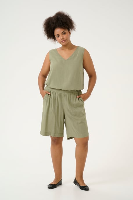 Short Regular fit Oil Green - Image 1