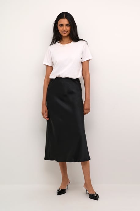 Rok Tight fit Black Deep - Image 1