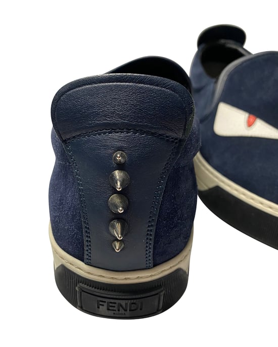Fendi Monster 3D Ogen Slip-On Sneakers in Marineblauw Suède - Image 2