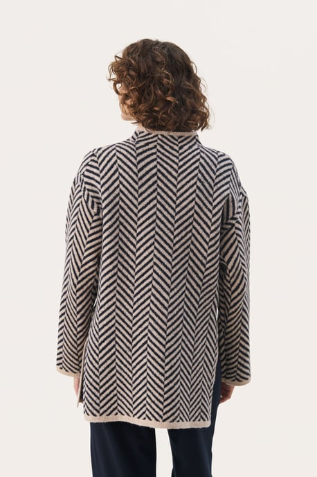 Pullover Oversize fit - Image 4