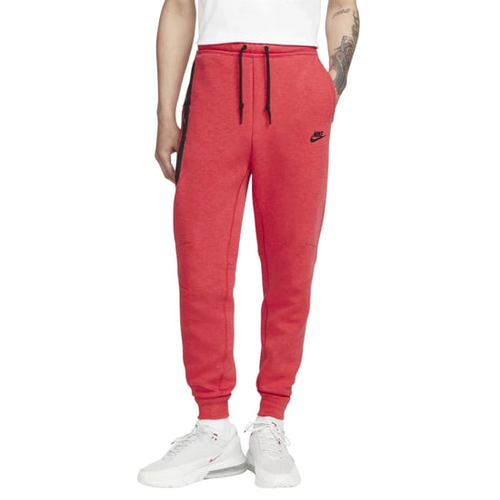 Nike Zwarte Getapete Ritsen Rode Joggingbroek - Image 2