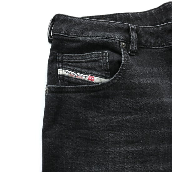 Diesel D-yennox Vervaagde Zwarte Denim Broek - Image 3