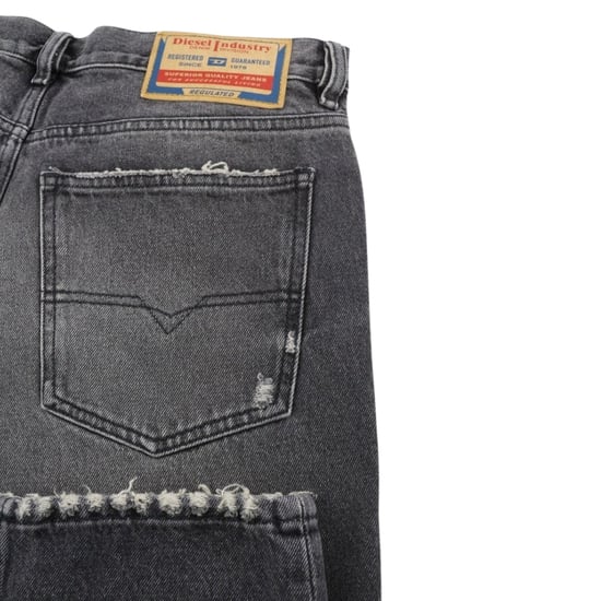 Diesel 1995 D-sark Zwarte Vervaagde Denim Broek - Image 2