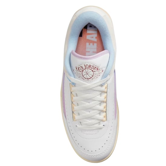 Nike Air Jordan Retro Low Witte Sneakers - Image 3