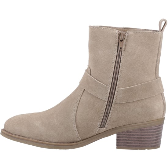 Hush Puppies Iria Dames Suède Taupe Enkellaarsjes Met Hak - Image 4