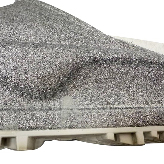Gucci GG Logo Glanzende Slippers in Zilver Rubber - Image 5