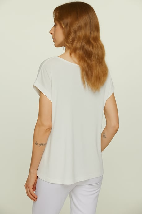 Ons model is 178 cm lang en draagt maat 36/S. Afmetingen voor maat 38 (in cm): Schouderomvang -49; Lichaamslengte -65. Oversized. - Image 3