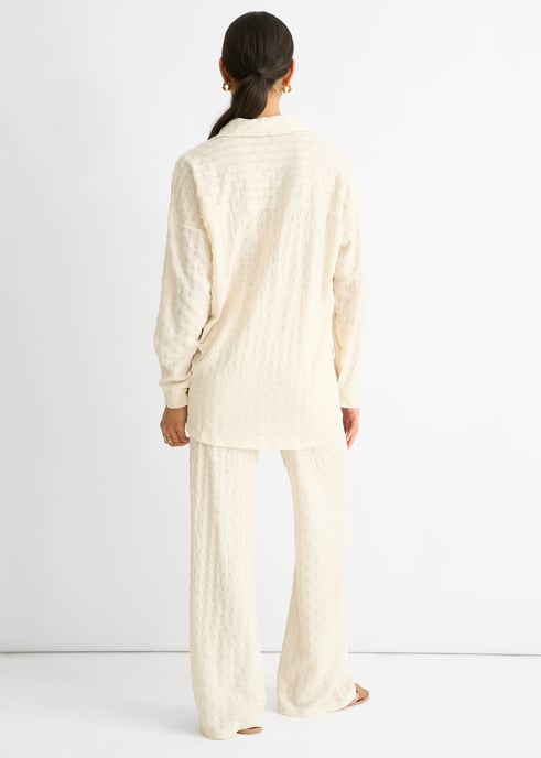 Beige getextureerd oversized shirt met lange mouwen - Image 4