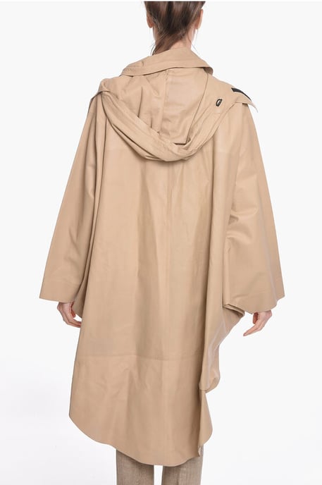 Regenjas van leer met vleermuismouwen in beige - Image 2