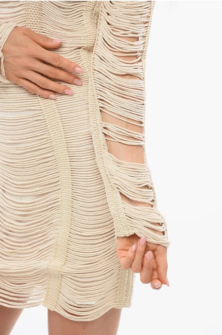 Lange meshjurk met mouwen in beige - Image 3