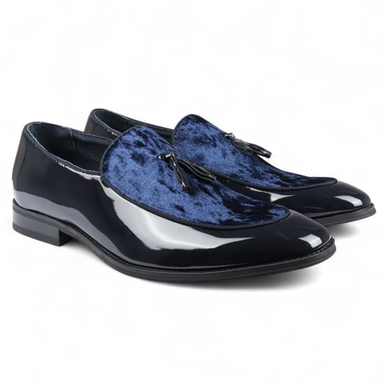 Herenschoenen in marineblauw met fluwelen kwastjes en formele lakschoenen - Image 2