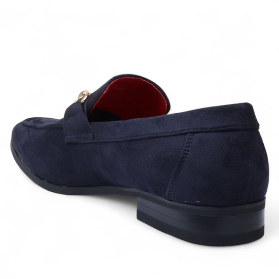 Marineblauwe suède loafers voor heren met gouden gesp - Image 5