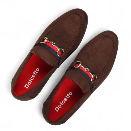 Bruine suède loafers voor heren met gouden gesp, instapschoenen - Image 6