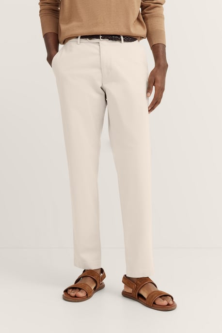 Bugatti Herren Chino met praktische riemlussen - Image 1