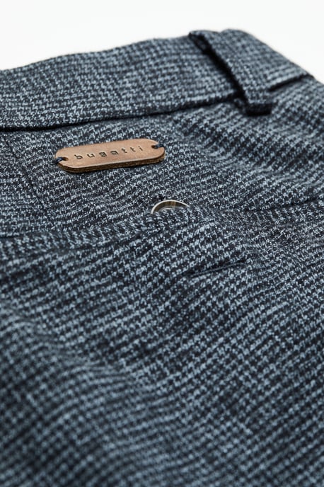 Bugatti Herren Chino in een comfortabele moderne pasvorm - Image 3
