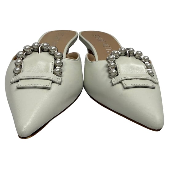 Stuart Weitzman Buckle-GVersierde Kitten-Hak Muilen in Witte Leer - Image 3