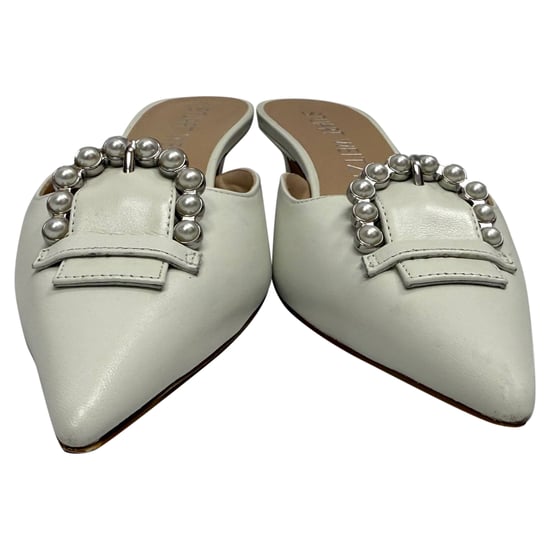 Stuart Weitzman Buckle-GVersierde Kitten-Hak Muilen in Witte Leer - Image 5