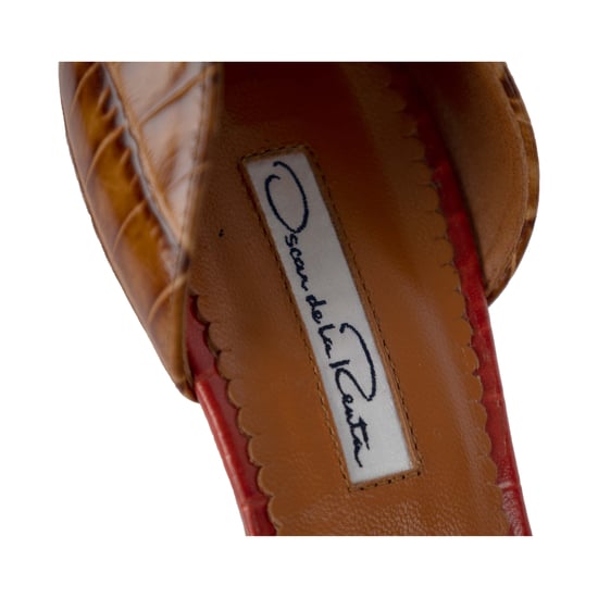 Oscar de la Renta Alligator Geëmbossede Leren Kettingband D'orsay Pumps - '10s - Image 6