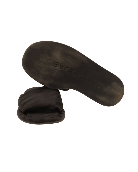 Balenciaga Hotel Lijn Slippers in Zwart Acryl - Image 4