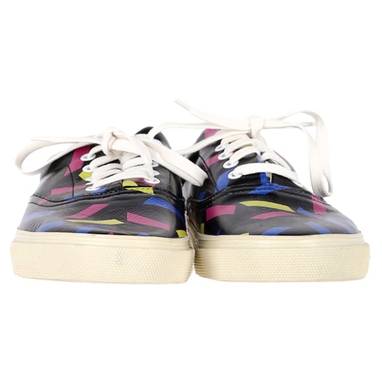 Saint Laurent Gedrukte Lage Sneakers in Zwart Leer - Image 2
