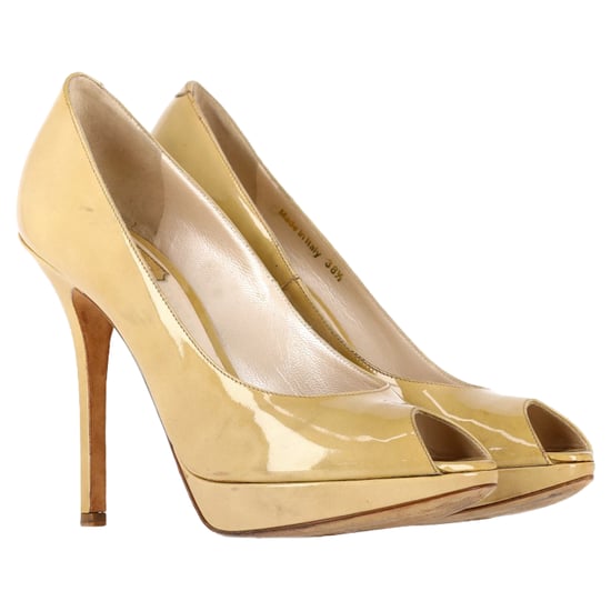 Dior Miss Dior Peep-Toe Pumps in Geel Glanzend Leer - Image 4
