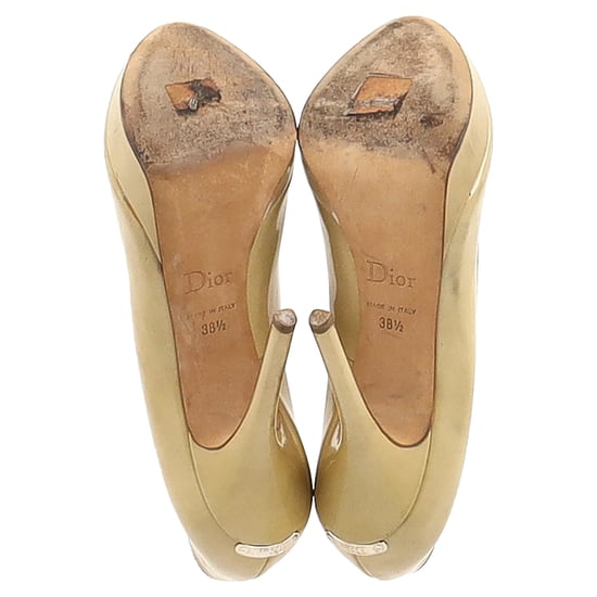 Dior Miss Dior Peep-Toe Pumps in Geel Glanzend Leer - Image 6