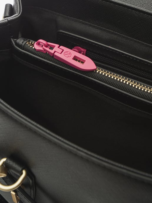 Secret Pon Pon Handbag Women - Image 4