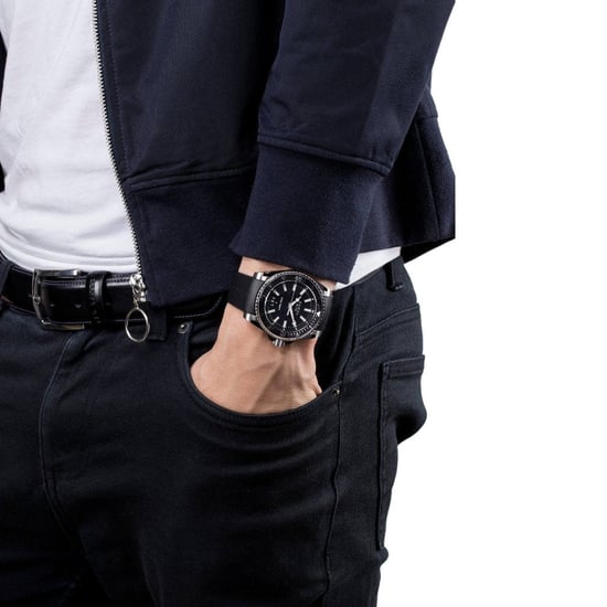 Gucci Dive herenhorloge zwart YA136204 - Stijlvol en duurzaam uurwerk - Image 3