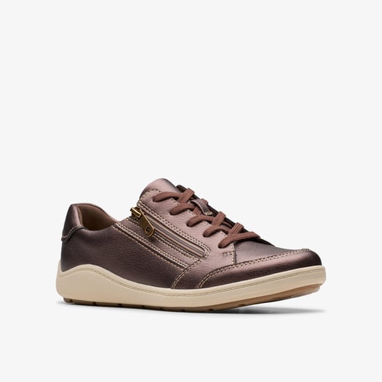 Bryianne Bayla Bronzen Metallic Sneakers - Image 4