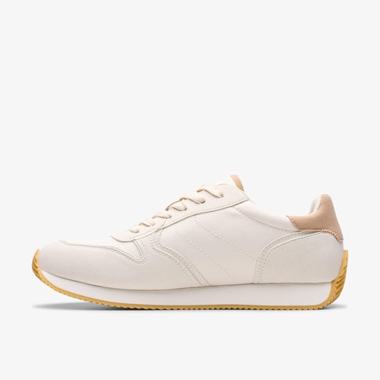 Teirra Hardloop Off White Sneakers - Image 2