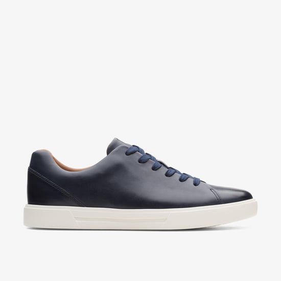 Un Costa Kant Marineblauwe Leren Sneakers - Image 1