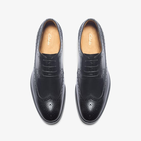 Banstead Tip Zwarte Leren Schoenen - Image 6