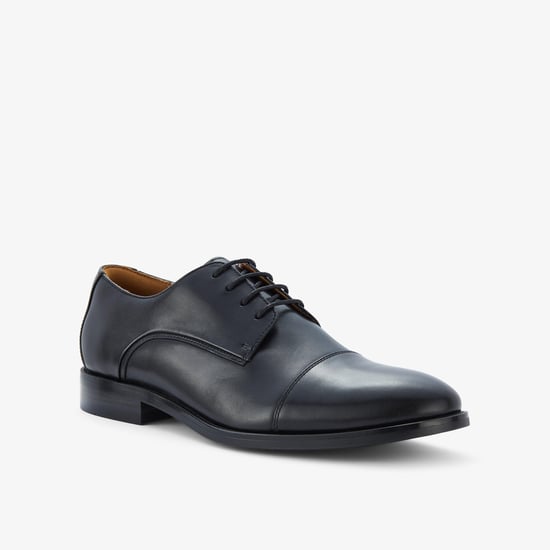 Banstead Pet Zwarte Leren Schoenen - Image 4