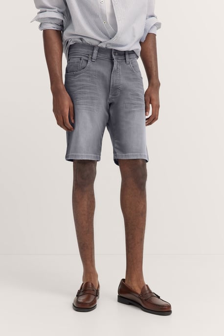 Bugatti Herren Jeans Bermuda in used-wash dessin - Image 1