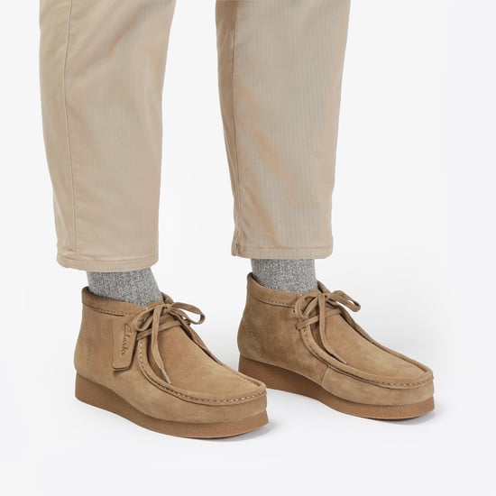 Clarks Originals WallabeeEVO BT Donker Zand Suède Boots - Image 2