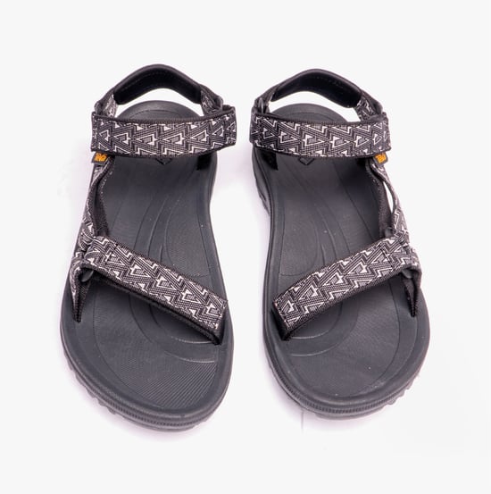 Mens Winsted Sandal in Bamboo Black - Image 4