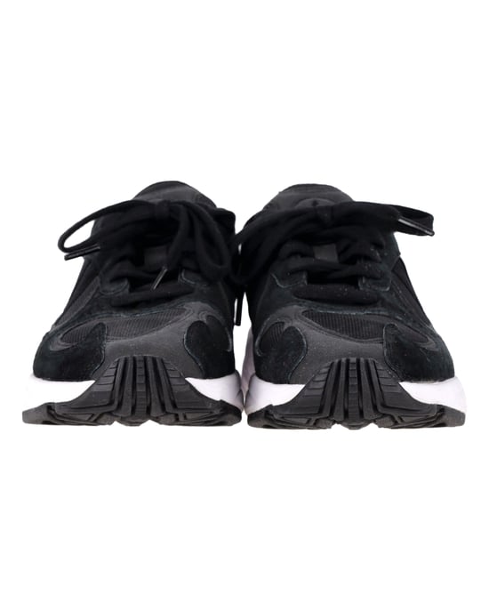 Adidas Yung-1 sneakers in zwart suède - Image 2