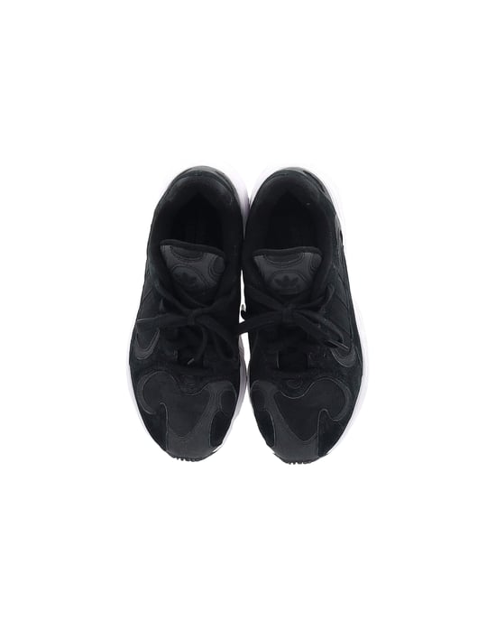 Adidas Yung-1 sneakers in zwart suède - Image 5