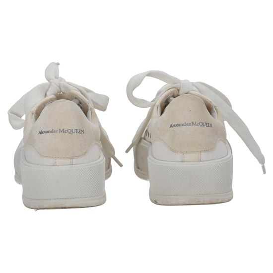 Alexander McQueen Deck Skate Plimsoll Veter Sneakers in Witte Canvas - Image 3