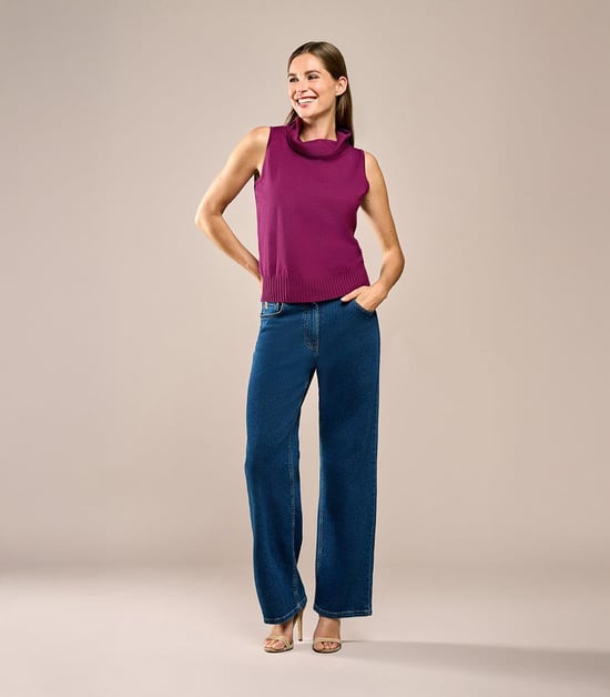 Castana Top Dark Berry - Image 6