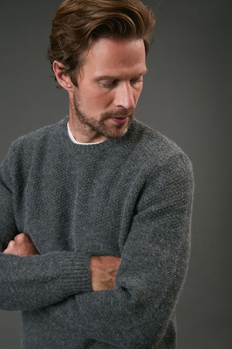 Tuck Stitch Yoke Crew Neck Jumper - Image 4