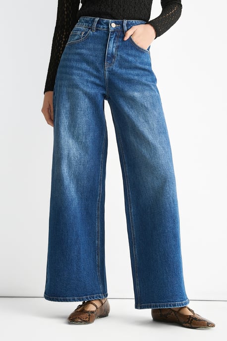 Blauwe jeans met middelhoge taille en wijde pijpen - Image 2