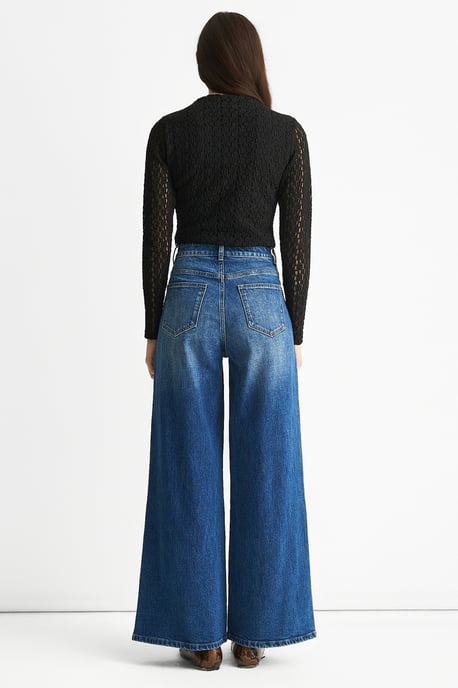 Blauwe jeans met middelhoge taille en wijde pijpen - Image 4