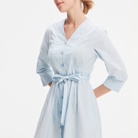 Minimalistische katoenen shirtjurk met geknoopte riem - Image 2