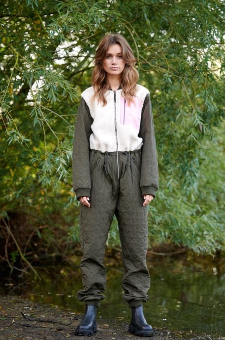 Ana Quilt Jumpsuit in Army - Image 5