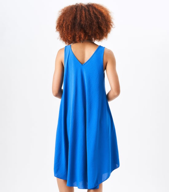 Blauwe geweven oversized jurk met bandjes en structuur - Image 4