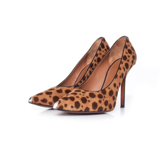 Givenchy luipaardprint ponyskin pumps. - Image 1